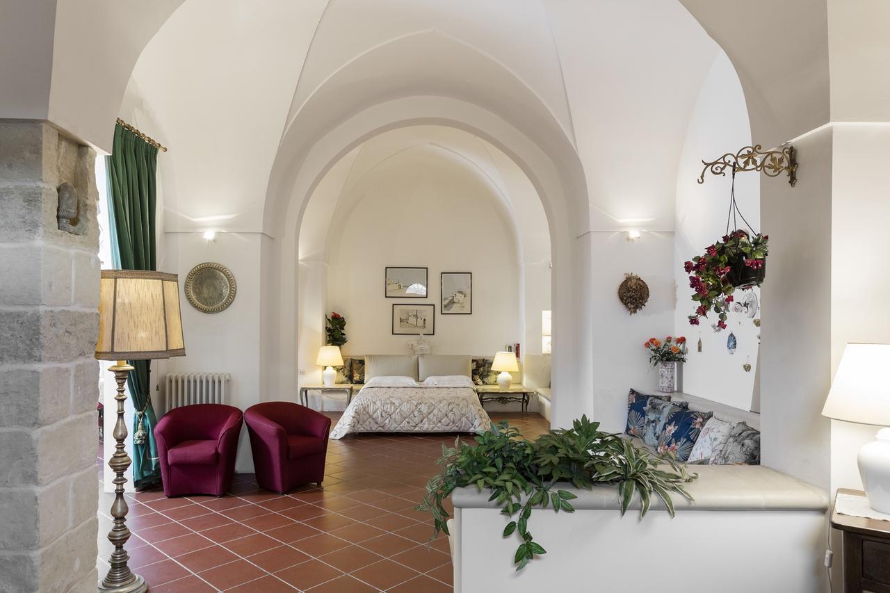 Antica Villa La Viola, Suite With Private Pool Lecce Exterior foto